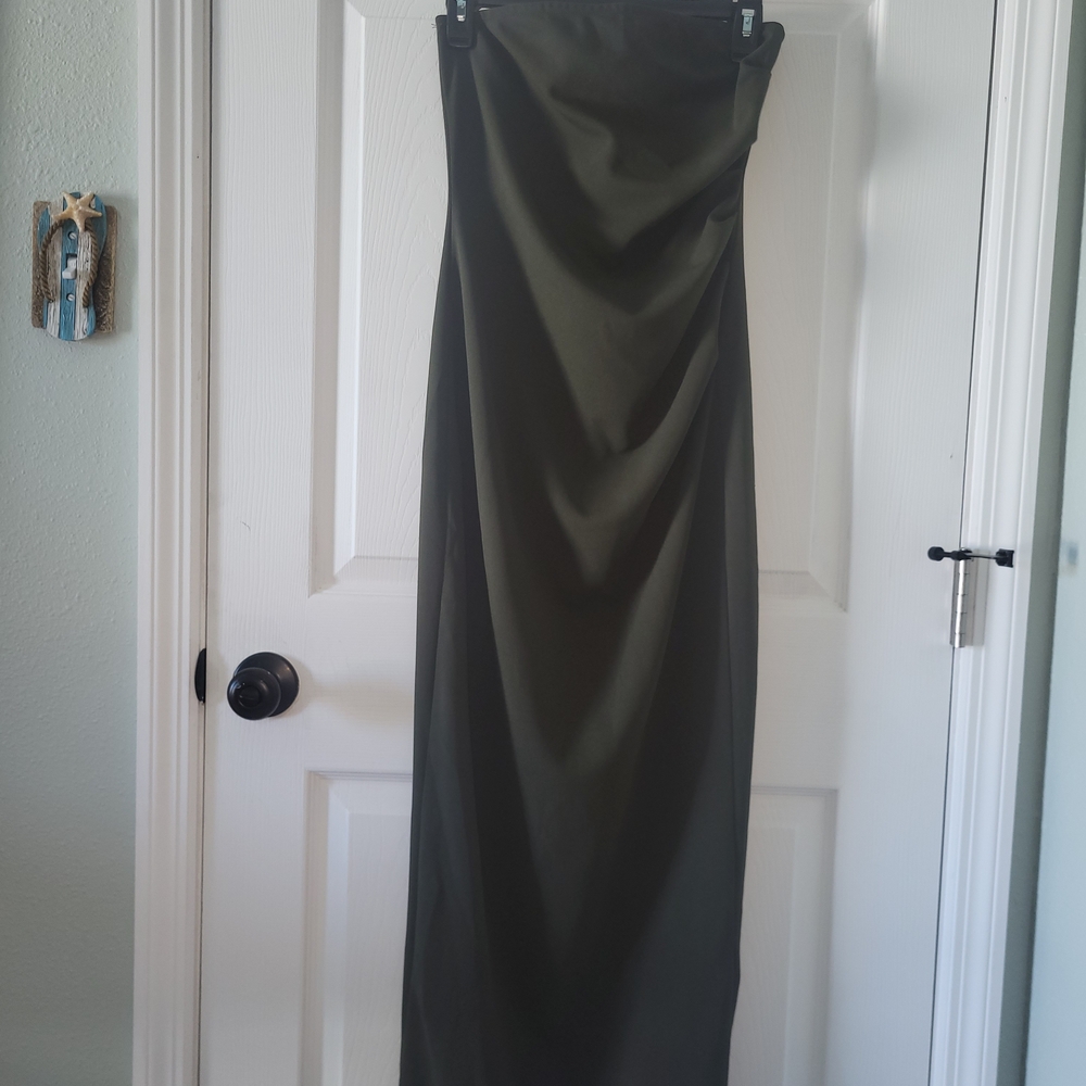 Elegant Olive Green Strapless Dress